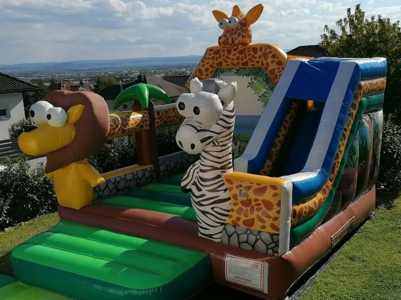 Hüpfburg Dschungel mieten in Menden und Iserlohn