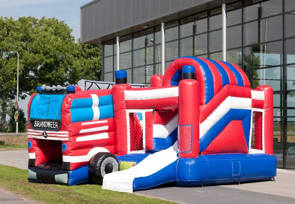 Feuerwehr Multiplay Hüpfburg — ideal für Feuerwehrfeste